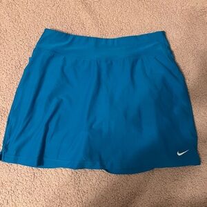 Nike Women's Vibrant Blue Skort